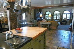 0997-family-and-dining-room-view-4.jpg