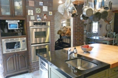 0997-family-and-dining-room-view-7.jpg
